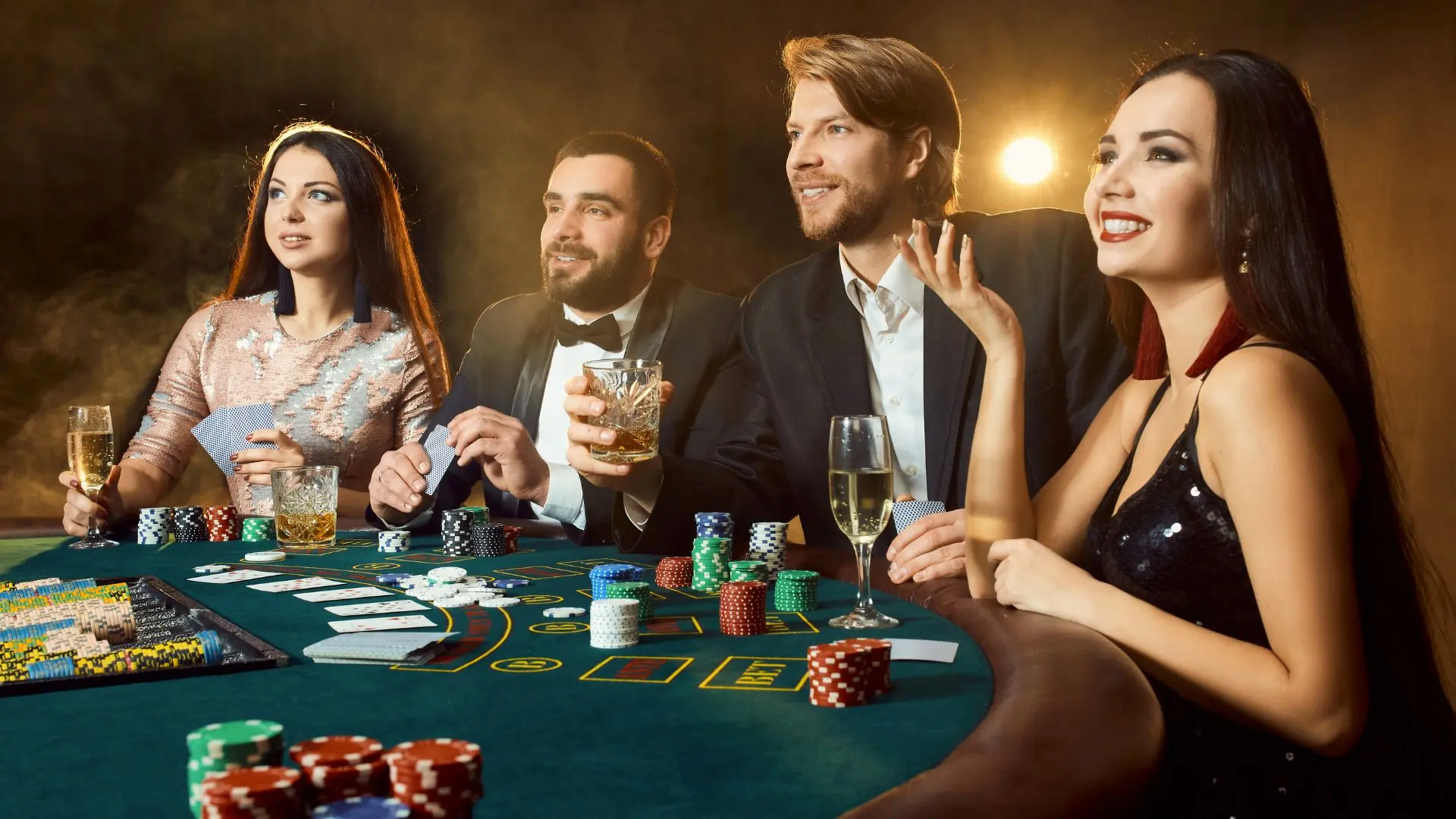 play online casino win real money